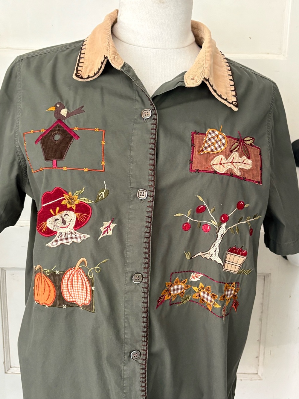 VTG Bobbie Brooks Fall Embroidered Button Up Plus Sz 14/16W